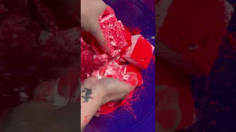 Heavy Coral on Freshies 🤍