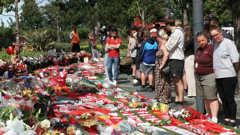 Liverpool fans mourn Diogo Jota's death at Anfield | AFP
