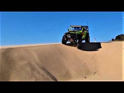 RC CAR SCX10 II(T-Rock) Jeep Wrangler SAHARA