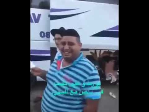تورط ولقى نفسه في باص مع اليهود