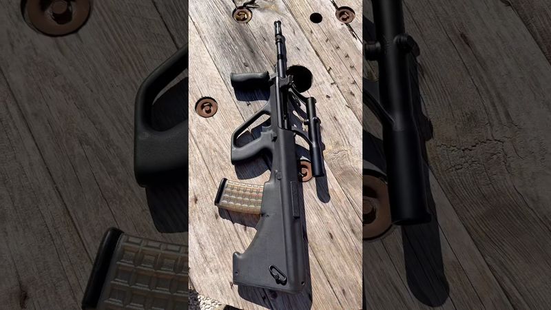 I hate it but I love it | STG 77, AUG 🇦🇹