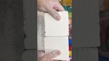 Split and Crish #rainbowsoap #oddlysatisfying #relax #crushingtime #satisfying #crunchycrumbles