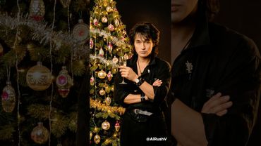 Легенды ожили, чтобы поздравить тебя с Новым годом!