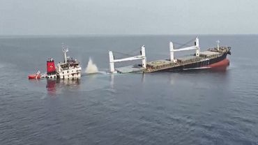 Хуситы потопили греческое судно, 11 моряков Eternity C пропали без вести