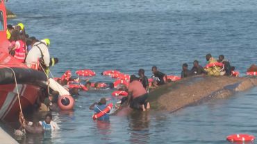 Не доплыли немного: семь мигранток погибли у Канарского острова