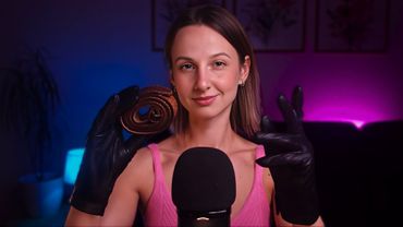 ASMR | Slow To Fast Leather Sounds 🖤