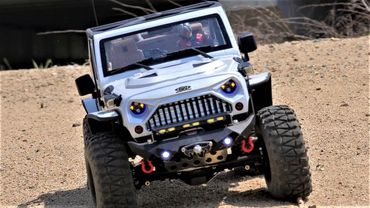 RC Car Xtra Speed XS01 Jeep Wrangler Sand River Crossing 지프 랭글러
