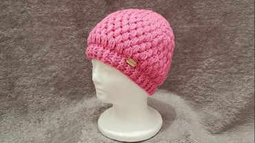 How to crochet a puff-stitch beanie