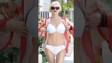 Female Stars Who Were Top-Tier in Both Acting and Singing in the 1990s#morph #film #usa