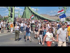 Thousands march in silence in Budapest to protest against 'transparency bill'