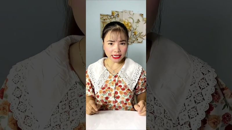 Sự khác biệt giữa em và chị bị ốm#shorts