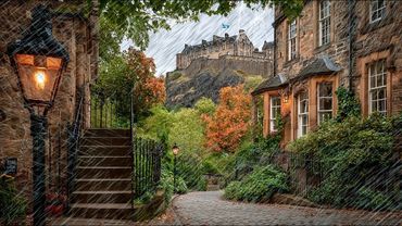Edinburgh — An Edinburger’s Walk Through Scotland’s Most Beautiful City