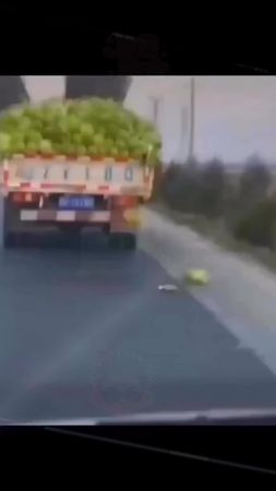 Kejadian di Aceh Tamiang. Detik detik menegangkan seorang pemuda terj...