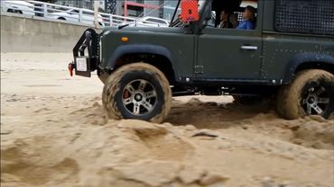 RC CAR RC4WD D90 Land Rover Defender Song-jung Beach