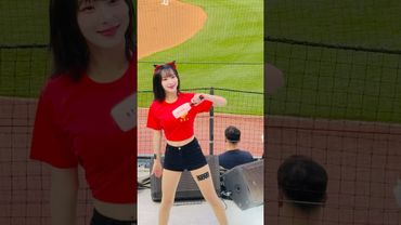 악마뿔에 리본 긔엽자나요 #정희정 #정희정치어리더 #ktwiz #kt위즈 #kt위즈치어리더