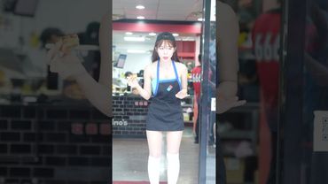 多慧吃播秀！吃披薩吃的也好可愛🥰還怕粉絲們餓自己另外加碼 @lee_dahye #李多慧 #이다혜 #啦啦隊 #cheerleader #棒球 #baseball #台湾野球チア #台湾野球