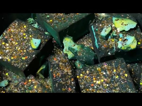 Glittery Crusty Green Chalk