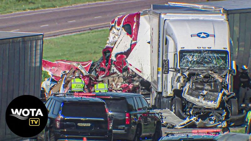 100 Crazy Moments Car Crashes of Idiots In Cars Got Instant Karma You Wouldn't Believe if Not Filmed