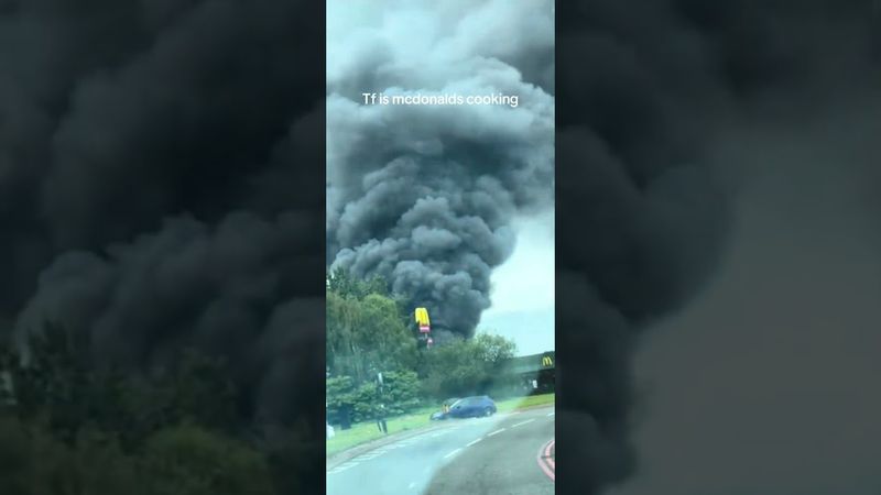 WTH happened here😭🙏