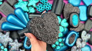 Relaxing ASMR Triggers: Gentle Soap Breaking, Glitter Foam Crushing, and Soft Scratching Sounds