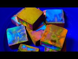 Floury Multicolored Fresh Dyed Chalk