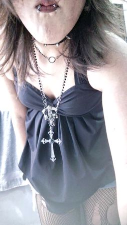 :3  #ponmeenparati #fyp #outfit #alternative 