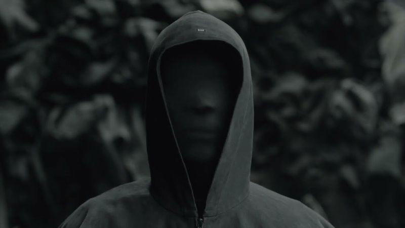 Коллекция YEEZY x GAP by BALENCIAGA