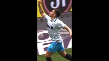 Gol de Alexander Aravena para Gremio ante Atlético Mineiro