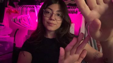 ASMR Mouth Sounds, Hand Sounds & Movements 🥰😚