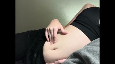 Very Vocal Stuffed Belly | Day 3 of the 25 days of Tum-mas 💖 🎄