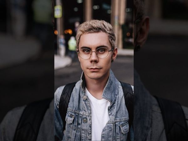 умный в гору не пойдет умный человек в очках скачать обои  #умныйчеловеквочках