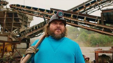 Мужчина ВЫЖИВАЕТ в мире МАЙНКРАФТА, где каждую ночь выползают МОНСТРЫ [пересказ]