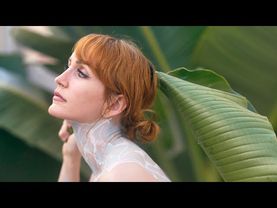 FLOW V Body Painting on Amber (artistic nudity/documentary)