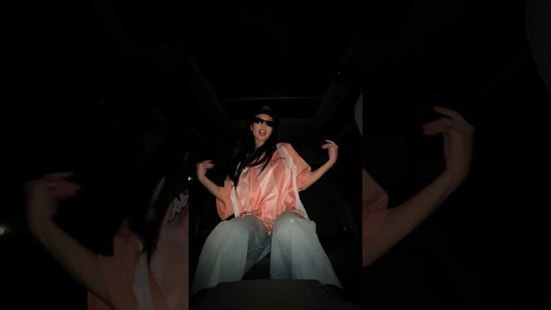 Whooooo wanna rock with me and Peggy 4.11