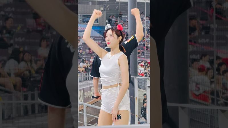 장성우 등장송 가사를 알고 있는 금주 누나 #이금주 #이금주치어리더#ktwiz #kt위즈 #kt위즈치어리더