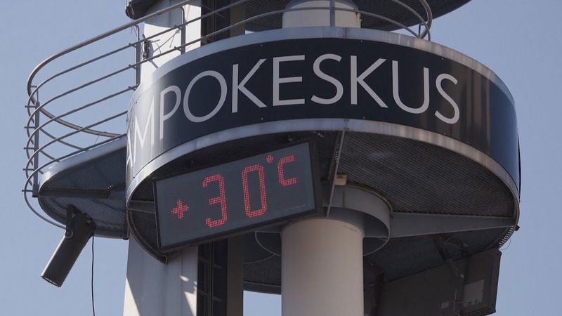 Плюс 30 градусов зафиксировали в деревне Санты на севере Финляндии