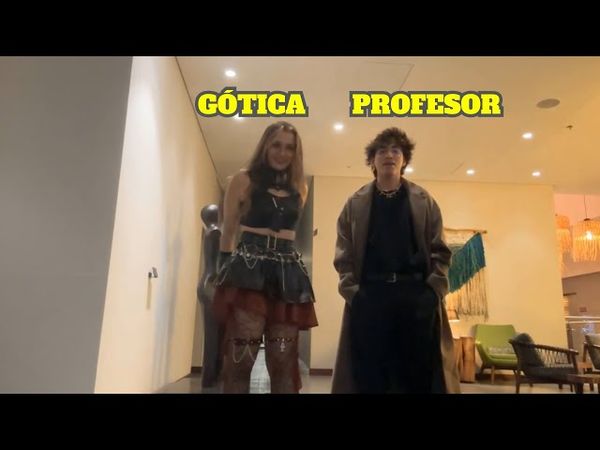 EMIKUKIS Y GLOGLO SE COMPRAN UN OUTFIT EL UNO AL OTRO