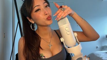 ASMR Testing my NEW BlueYeti Mic🧸🤍