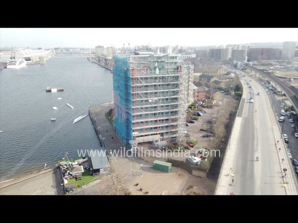 Greenwich from Above - IFS Cloud Cable Car Journey | London