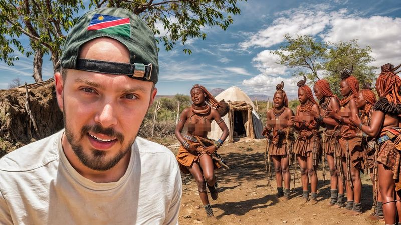 قبائل أفريقية تهدي زوجاتهم للزوار!! وثائقي قبيلة الهيمبا في ناميبيا 🇳🇦
