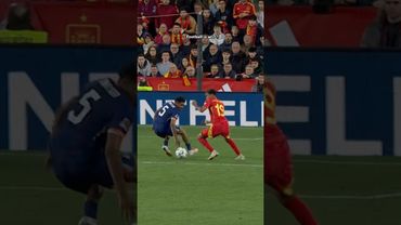 Yamal the artist 👨‍🎨