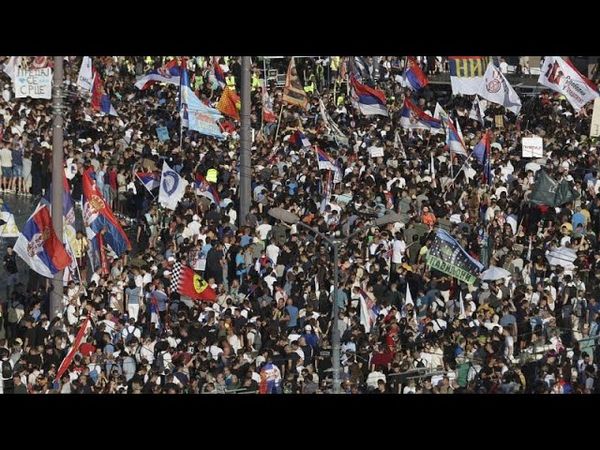 Student-led protesters in Belgrade call for snap elections in Serbia