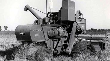 Как менялись зерноуборочные комбайны