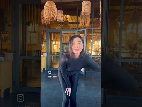 Glossy Leggings Style Book | Leather Luxe Lifestyle | Spandex Leggings Tight Like a Second Skin