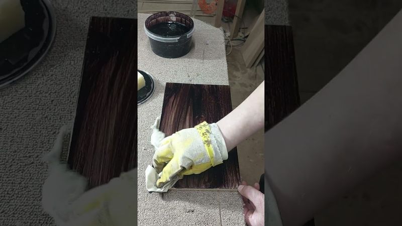 Нанесение Морилки