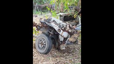 Half of the car has been restored from scrap, and the next part will be very exciting.