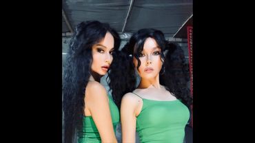 Гаражная вечеринка 🥳 заказ песен в описании к стриму. Поем, танцуем, играем на 🪗