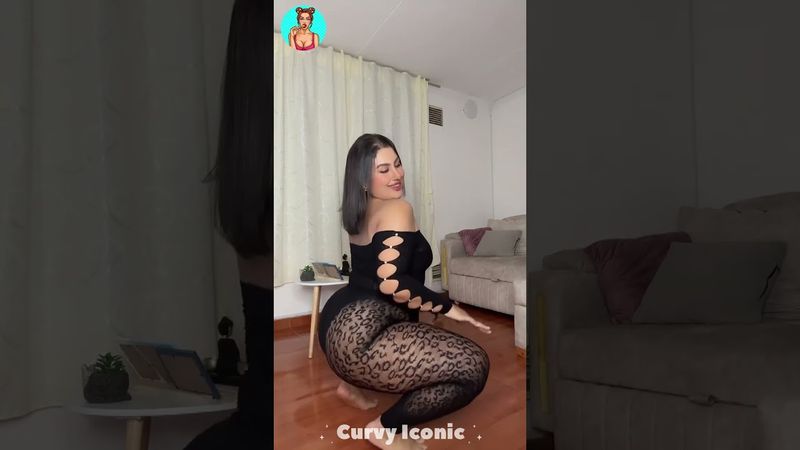 Discover Valentina Calderon: The Virtual Model & Influencer's Journey