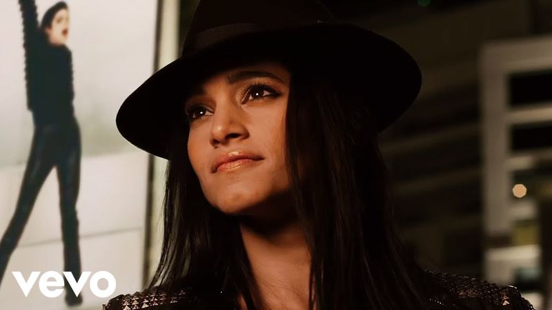 Michael Jackson - Hollywood Tonight (Official Video)