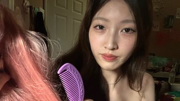 ASMR Giocando con i tuoi capelli ✂️ (massaggio al cuoio capelluto, taglio di capelli, voce dolce)